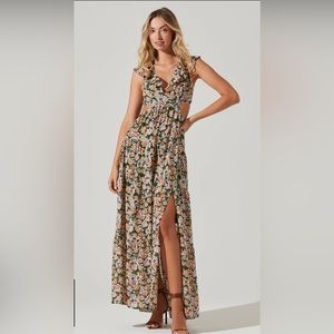 ASTR the Label Floral Ruffle Cut Out Maxi Dress in Green Multi Floral in Size S